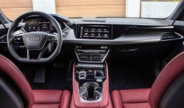 新款a4内饰爆料视频,豪华升级，科技感十足，视频爆料抢先看”